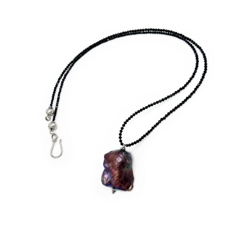 Baroque Pearl Pendant Necklace