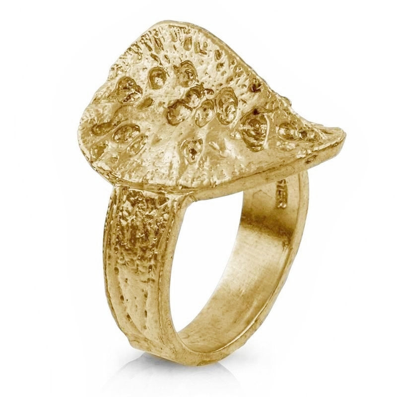 925 Gold Alligator Scute Ring with Armadillo Shell Band by Gogo Jewelry
